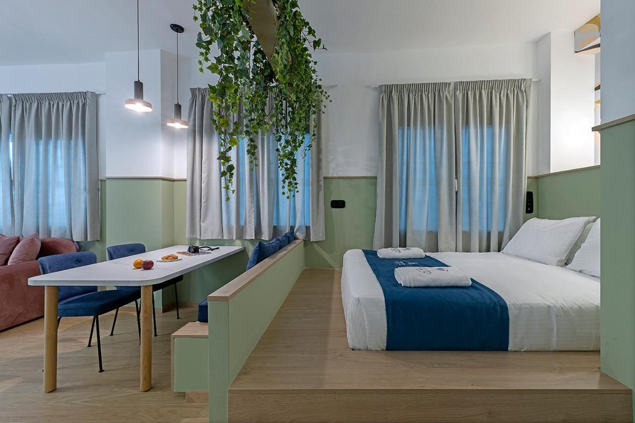 Acro Urban Suites 아테네 외부 사진